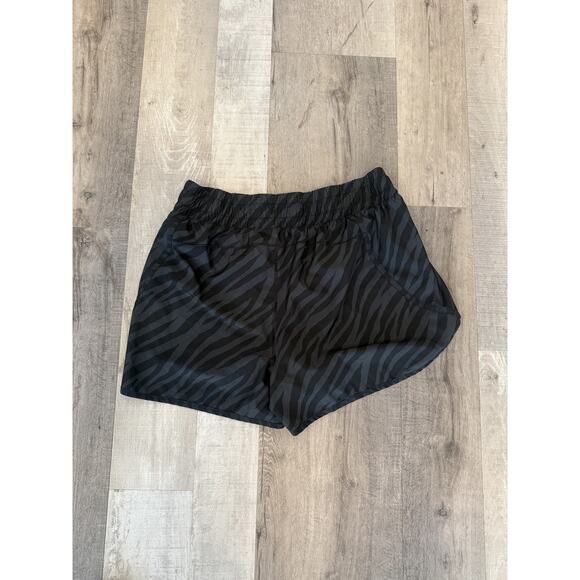 AVIA Shorts Womens XL Animal Print Zebra Pattern Lightweight Running Gym Athleti - Picture 4 of 4